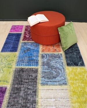 Color patchwork matto