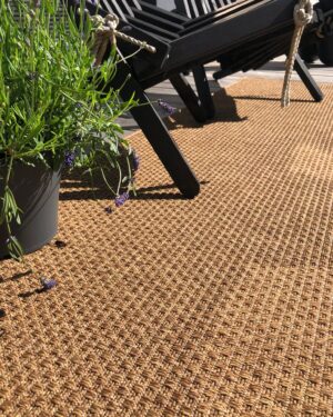 Nature 4508 76 chestnut helppohoitoinen mittatilausmatto