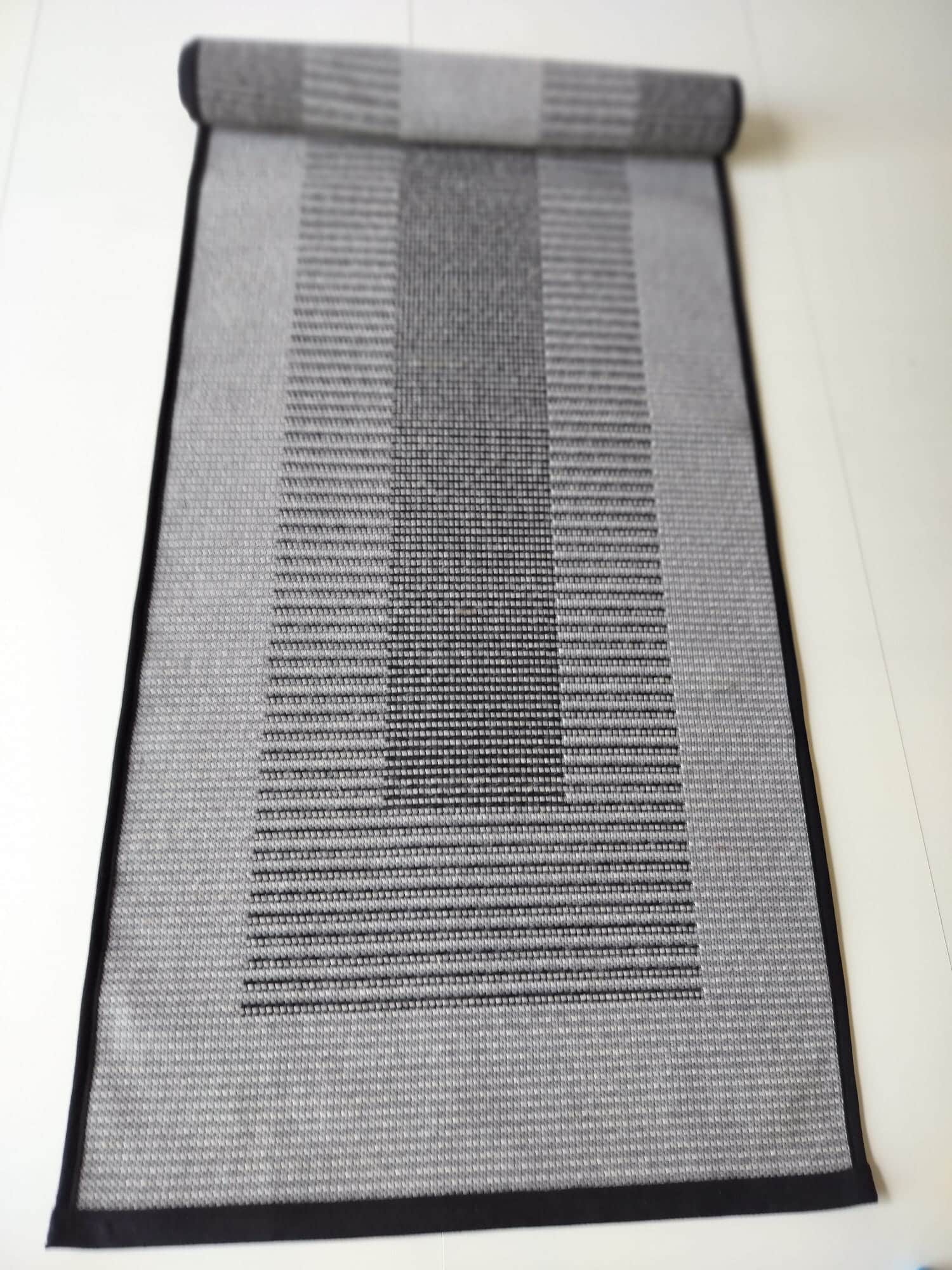 Irma Ylitalo Aada musta puuvillamatto 60x120 cm