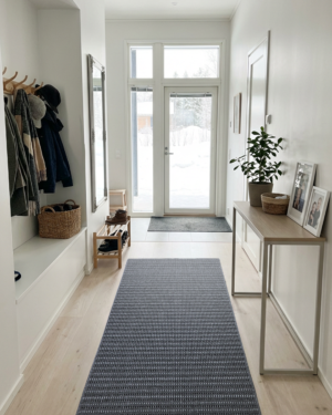 Petra lead-black leveys 133cm