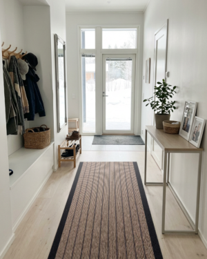 Satu musta käytävämatto 80 cm